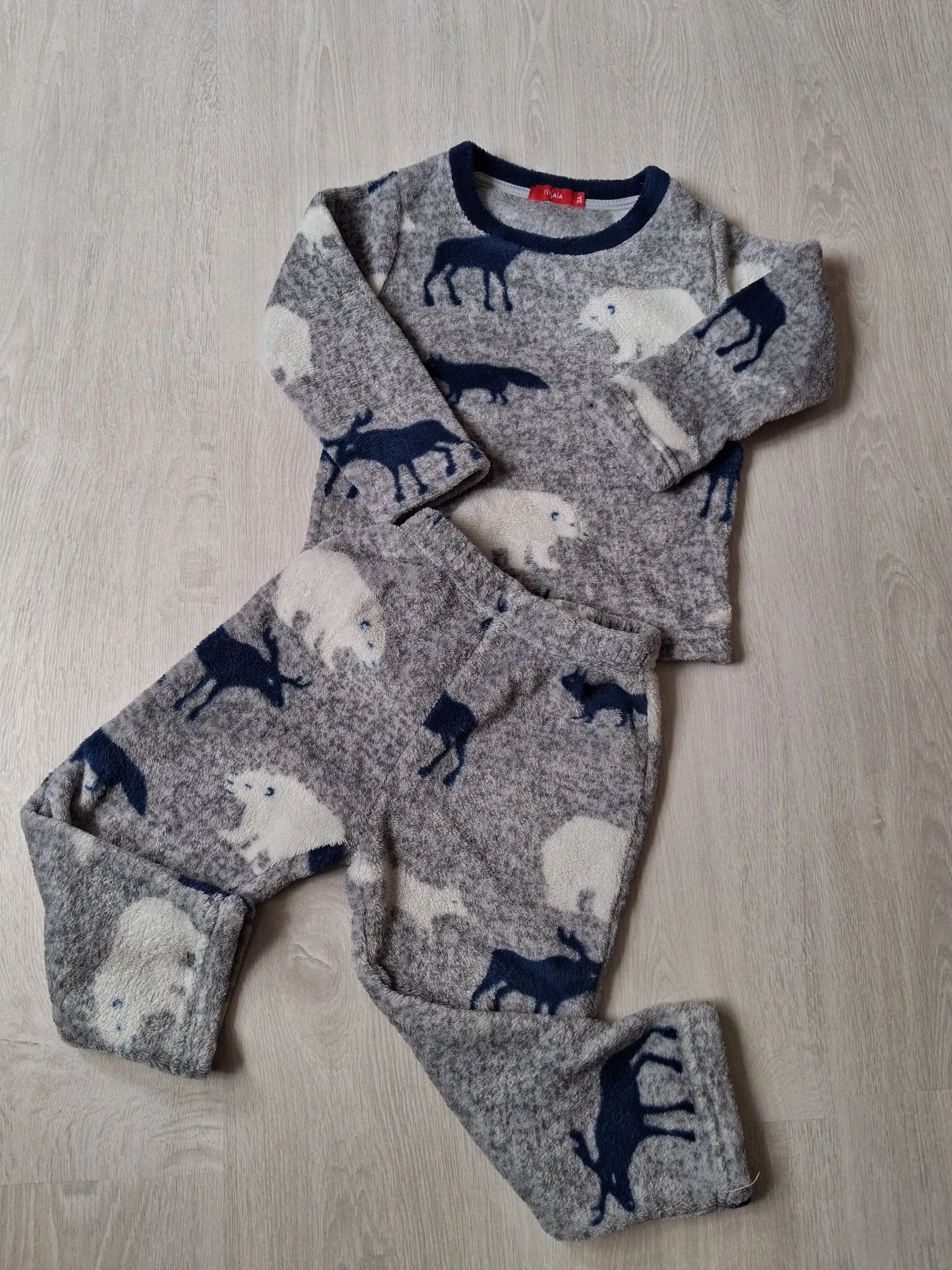 Pyjama polaire garçon 3 ans Tissaia - Gris motifs animaux hiver (ours, élan)